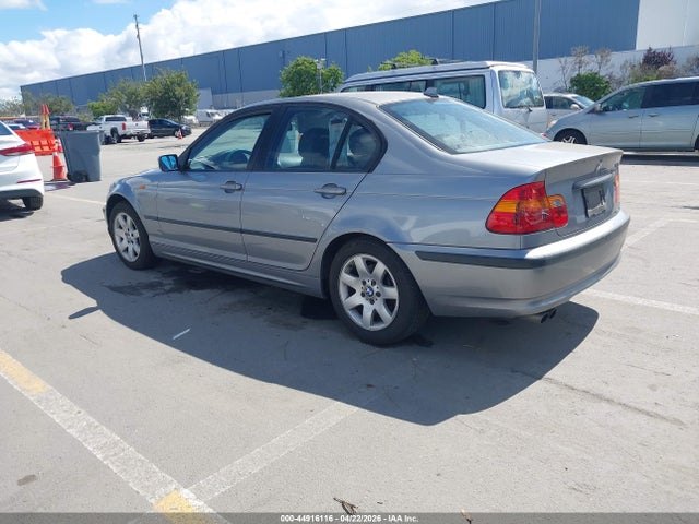 Продажа на аукционе авто 2005 Bmw 325i, vin: WBAAZ33495KP92751, номер лота: 44916116