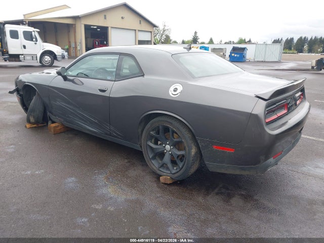 Dodge Challenger Sxt Plus 2015 2C3CDZBG3FH715847 Image 3