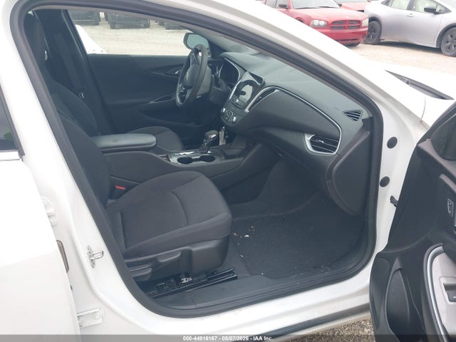 1G1ZC5ST6PF225915 Chevrolet Malibu Fwd 1fl