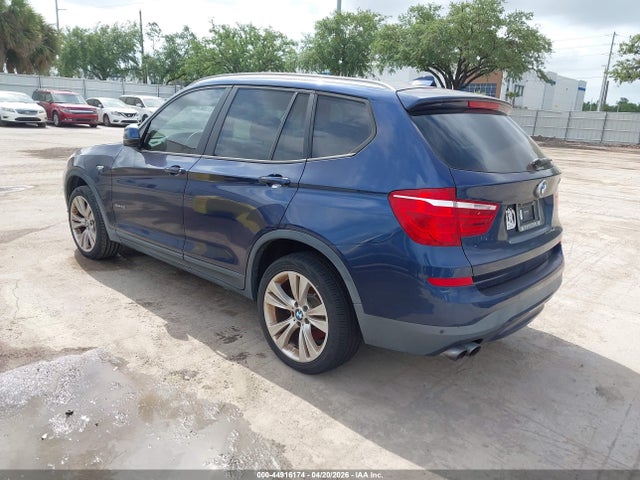 2015 BMW X3 5UXWZ7C53F0F76241 Photo 2