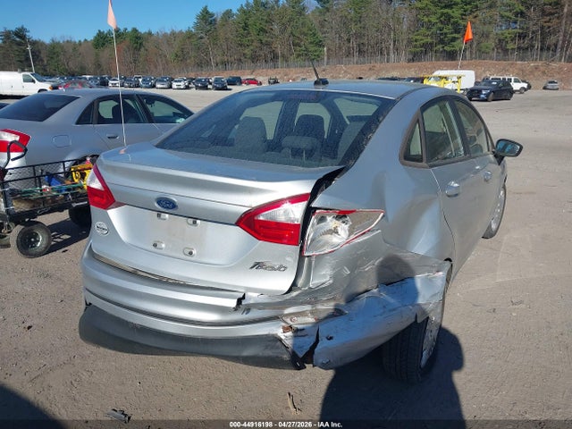 3FADP4AJ5FM135353 Ford FIESTA S