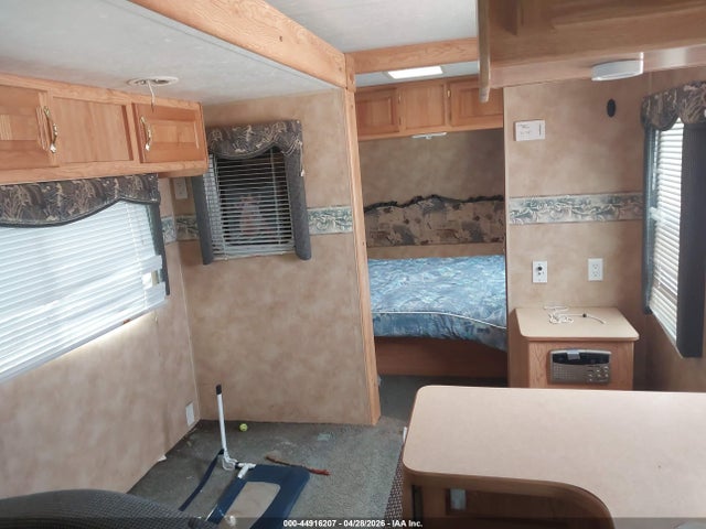 Продаж на аукціоні авто 2004 Keystone R35 Foot Trailer, vin: 4YDT35F274E310999, номер лоту: 44916207