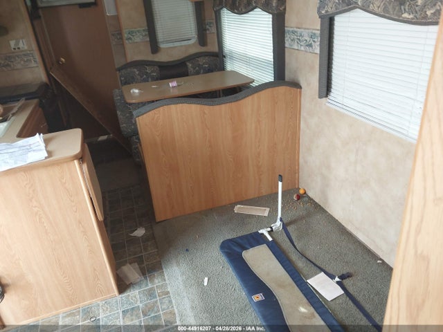 Продаж на аукціоні авто 2004 Keystone R35 Foot Trailer, vin: 4YDT35F274E310999, номер лоту: 44916207