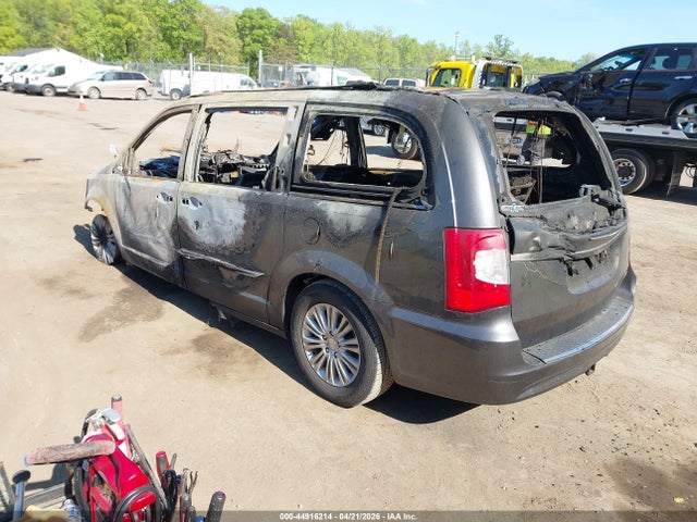 Продаж на аукціоні авто 2016 Chrysler Town & Country Limited, vin: 2C4RC1JG3GR113568, номер лоту: 44916214
