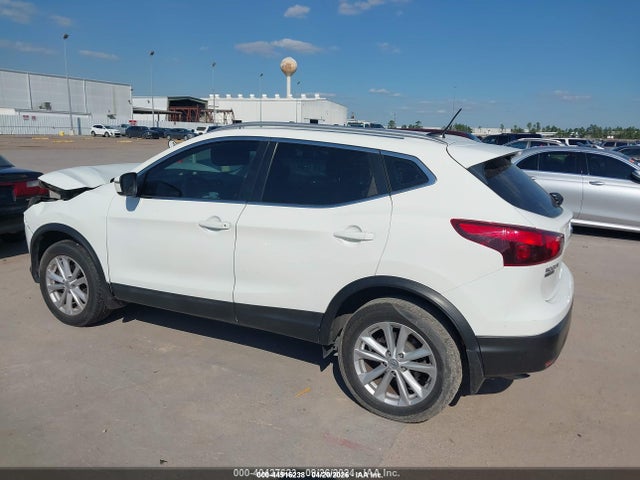 2017 Nissan Rogue Sport Sv მანქანა იყიდება აუქციონზე, vin: JN1BJ1CP8HW010937, აუქციონის ნომერი: 44916238