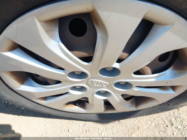 44916240 :رقم المزاد ، KNAFU4A23D5713356 vin ، 2013 Kia Forte Ex مزاد بيع