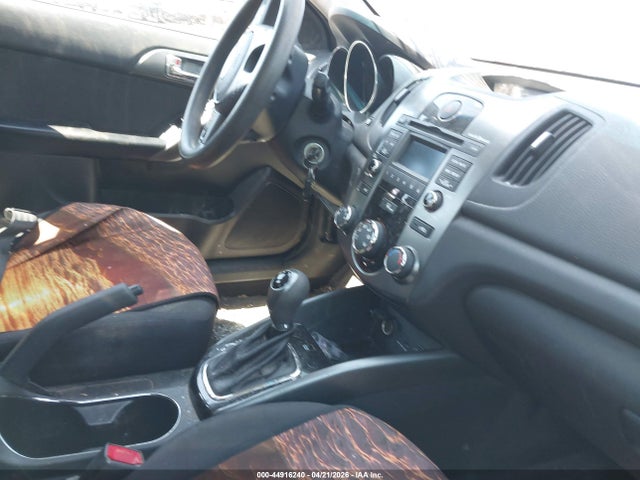 44916240 :رقم المزاد ، KNAFU4A23D5713356 vin ، 2013 Kia Forte Ex مزاد بيع