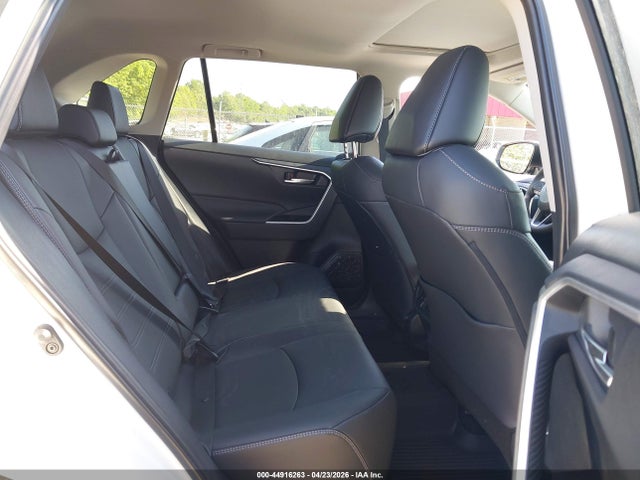 44916263 :رقم المزاد ، 2T3C1RFVXSW427251 vin ، 2025 Toyota Rav4 Xle Premium مزاد بيع