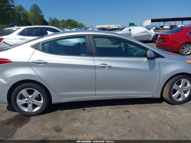Продажа на аукционе авто 2013 Hyundai Elantra Gls, vin: 5NPDH4AE9DH341837, номер лота: 44916266