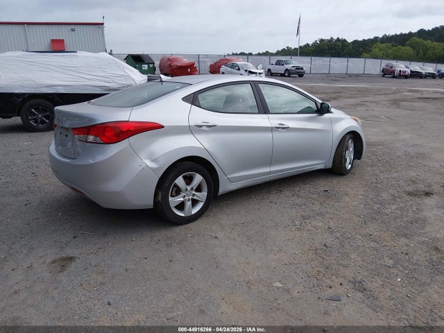 Продажа на аукционе авто 2013 Hyundai Elantra Gls, vin: 5NPDH4AE9DH341837, номер лота: 44916266