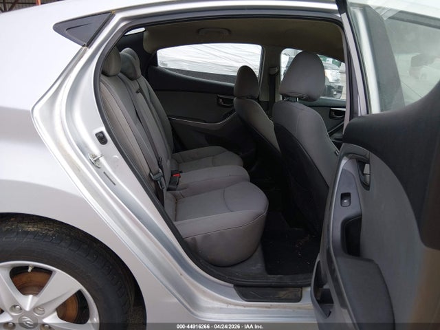 Продажа на аукционе авто 2013 Hyundai Elantra Gls, vin: 5NPDH4AE9DH341837, номер лота: 44916266