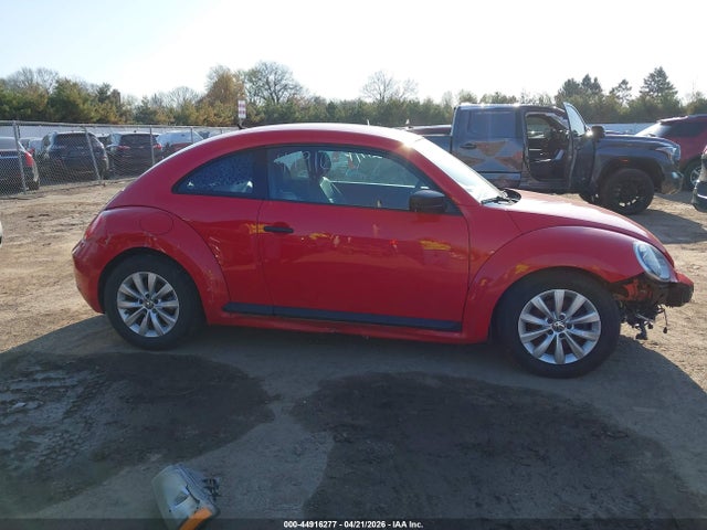 2015 Volkswagen Beetle 1.8t Fleet Edition მანქანა იყიდება აუქციონზე, vin: 3VWF17AT6FM645599, აუქციონის ნომერი: 44916277