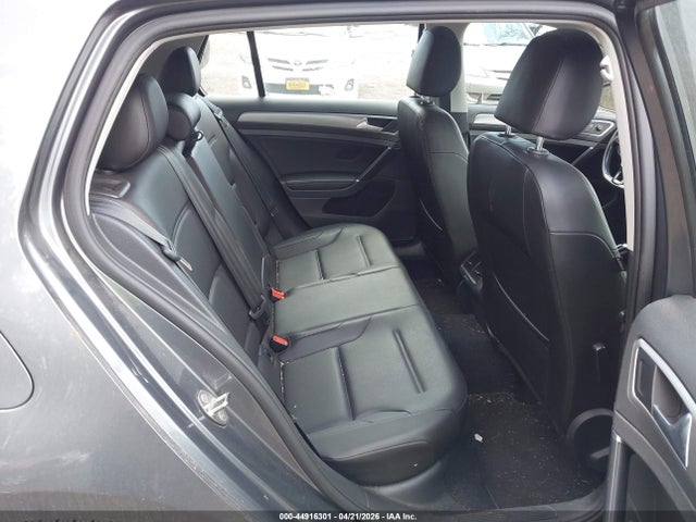 Продажа на аукционе авто 2017 Volkswagen Golf Tsi S 4-door/tsi Wolfsburg Edition 4-door, vin: 3VW117AU5HM062303, номер лота: 44916301