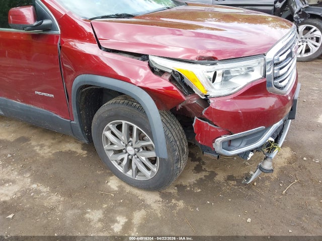 44916304 :رقم المزاد ، 1GKKNLLS7HZ323871 vin ، 2017 Gmc Acadia Sle-2 مزاد بيع