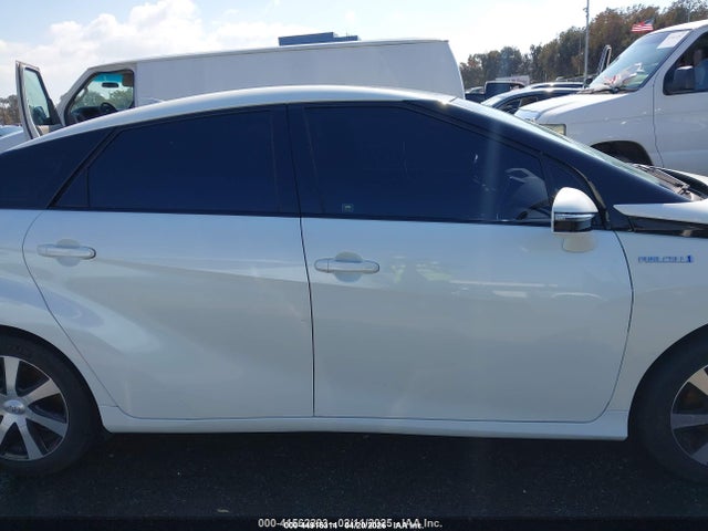 Toyota Mirai 2017 JTDBVRBD5HA001987 Image 13