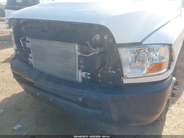 44916315 :رقم المزاد ، 3C63DPGL2CG229457 vin ، 2012 Ram 3500 St مزاد بيع