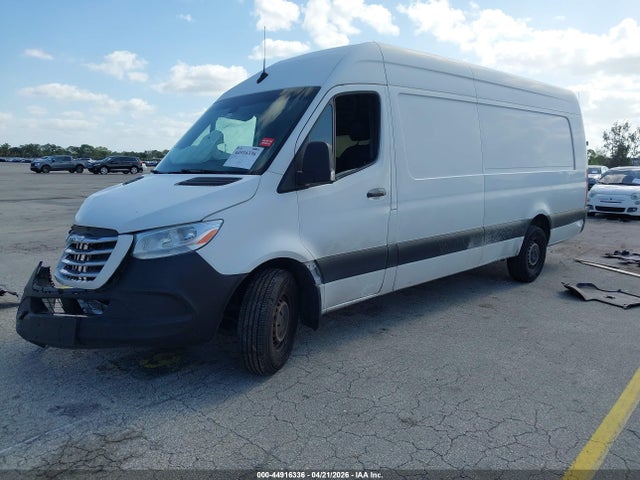 Продажа на аукционе авто 2019 Freightliner Sprinter 2500 High Roof V6, vin: WDRPF1CD4KP157767, номер лота: 44916336