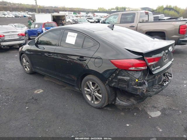 Продажа на аукционе авто 2018 Hyundai Elantra Sel, vin: 5NPD84LF4JH347935, номер лота: 44916343