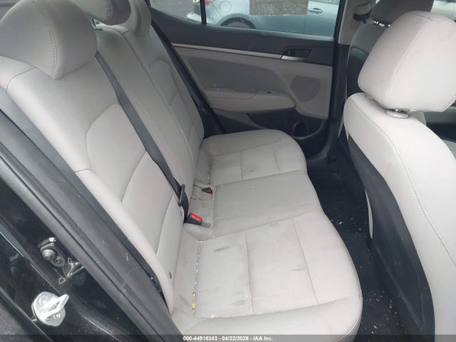 Продажа на аукционе авто 2018 Hyundai Elantra Sel, vin: 5NPD84LF4JH347935, номер лота: 44916343