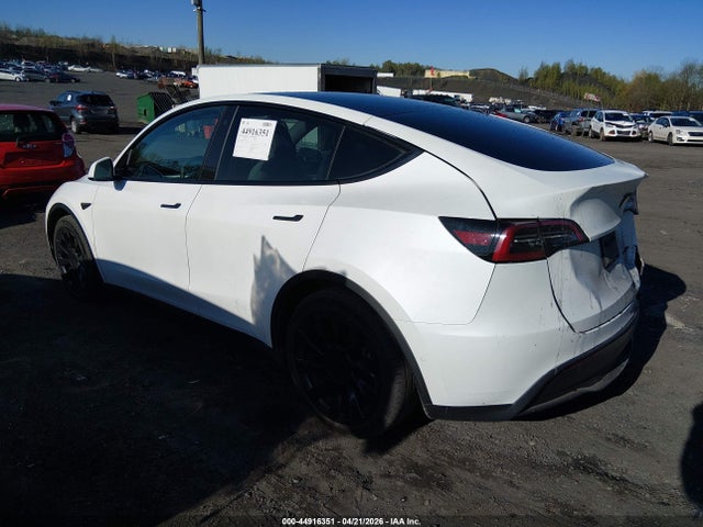5YJYGAEE1MF304499 Tesla Model Y Long Range Dual Motor All-wheel Drive