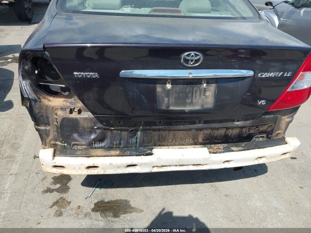 2004 Toyota Camry Le V6 მანქანა იყიდება აუქციონზე, vin: 4T1BF30K44U586657, აუქციონის ნომერი: 44916353