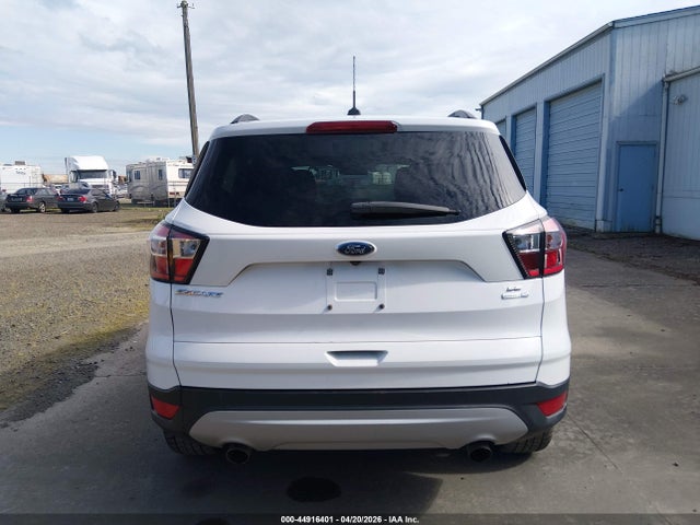 Ford ESCAPE SE 2018 1FMCU9GD6JUD08620 Image 17