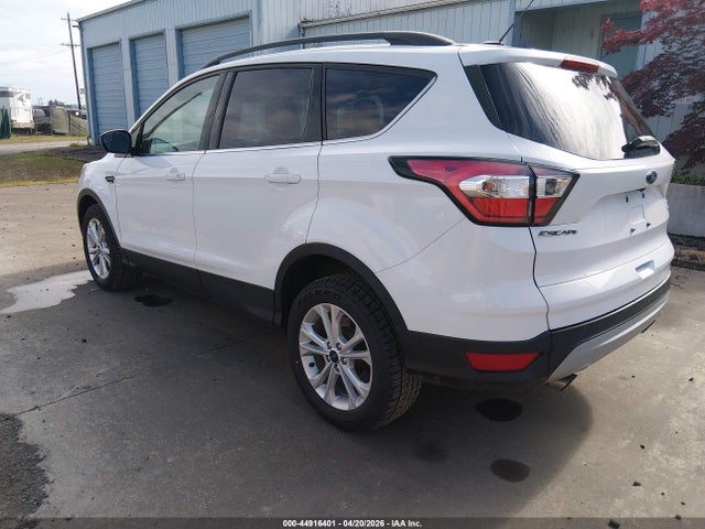 Ford ESCAPE SE 2018 1FMCU9GD6JUD08620 Image 3