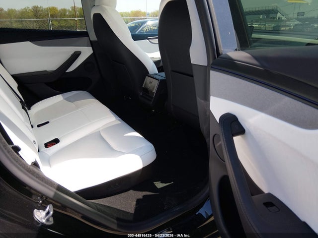 Aukcja sprzedaży 2026 Tesla Model Y All-wheel Drive/long Range Launch Series/premium All-wheel Drive, vin: 7SAYGDEE9TA491460, numer aukcji: 44916425