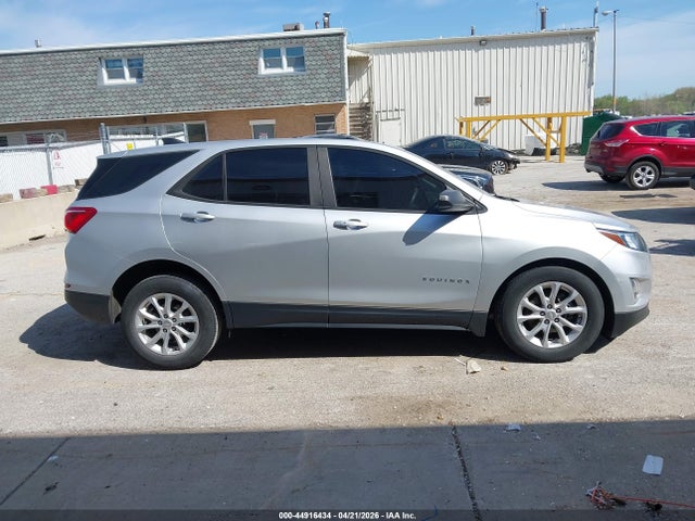44916434 :رقم المزاد ، 3GNAXHEV0LS717456 vin ، 2020 Chevrolet Equinox Fwd Ls مزاد بيع