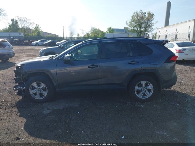Toyota Rav4 Xle 2019 JTMP1RFV0KD512579 Image 14