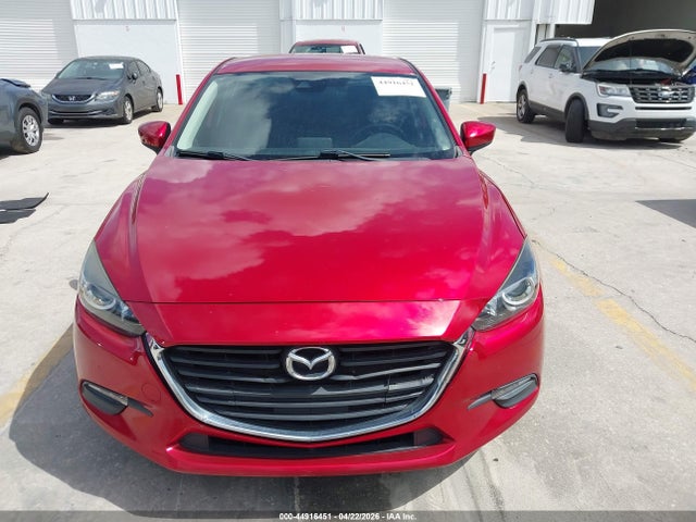 Продаж на аукціоні авто 2018 Mazda Mazda3 Touring, vin: 3MZBN1V30JM242477, номер лоту: 44916451