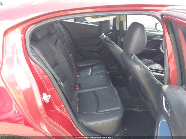 Продаж на аукціоні авто 2018 Mazda Mazda3 Touring, vin: 3MZBN1V30JM242477, номер лоту: 44916451