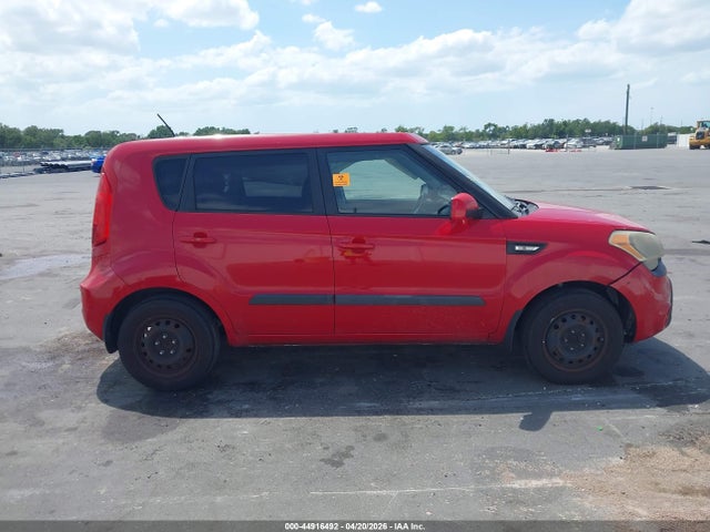 44916492 :رقم المزاد ، KNDJT2A55D7591344 vin ، 2013 Kia Soul مزاد بيع