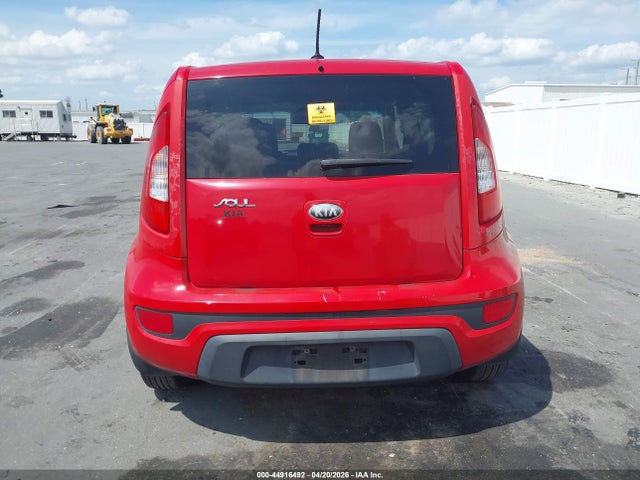 44916492 :رقم المزاد ، KNDJT2A55D7591344 vin ، 2013 Kia Soul مزاد بيع