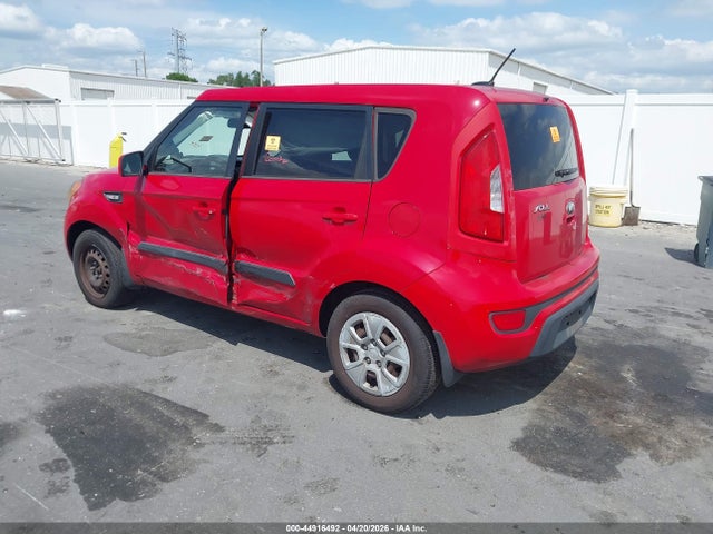 44916492 :رقم المزاد ، KNDJT2A55D7591344 vin ، 2013 Kia Soul مزاد بيع