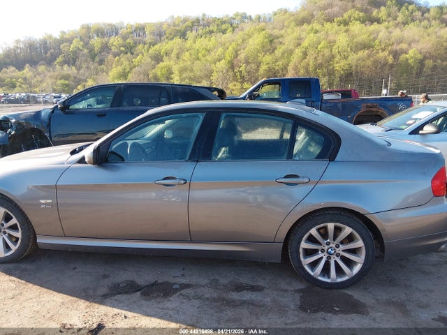 2011 Bmw 328i Xdrive მანქანა იყიდება აუქციონზე, vin: WBAPK5C56BA662530, აუქციონის ნომერი: 44916498
