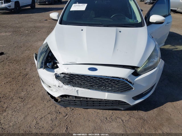Ford FOCUS SE 2015 1FADP3F23FL274054 Image 6