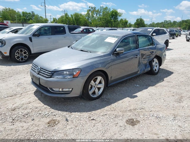 44916570 :رقم المزاد ، 1VWAT7A3XFC098486 vin ، 2015 Volkswagen Passat 1.8t Limited Edition مزاد بيع