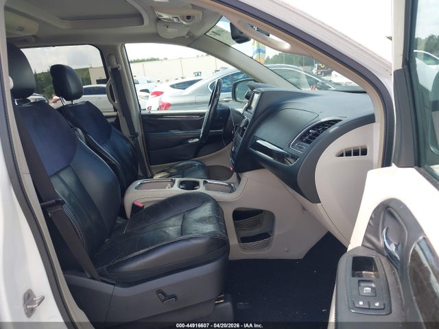 Продажа на аукционе авто 2013 Chrysler Town & Country Limited, vin: 2C4RC1GG0DR815818, номер лота: 44916607