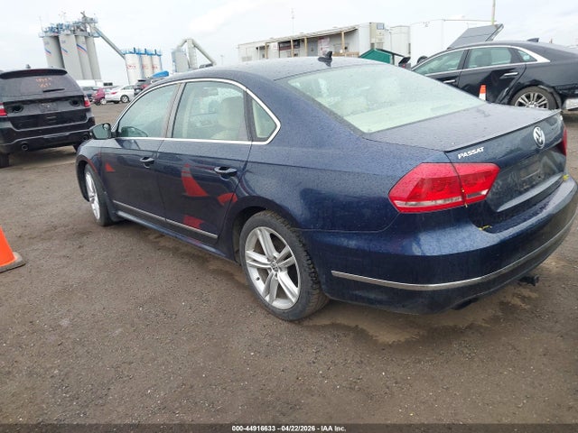 Aukcja sprzedaży 2014 Volkswagen Passat 1.8t Sel Premium, vin: 1VWCT7A33EC008800, numer aukcji: 44916633