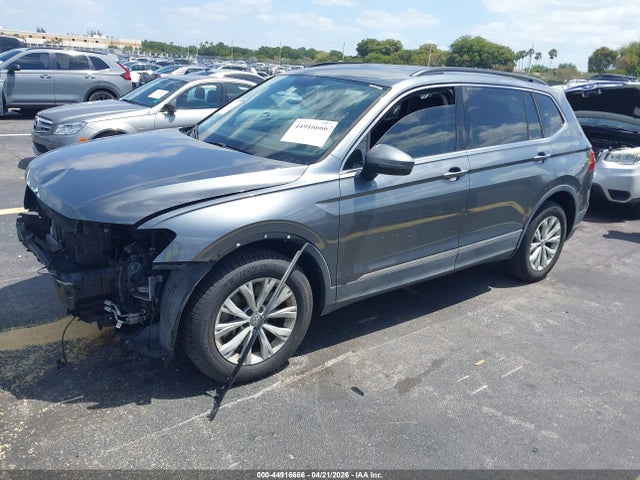 44916666 :رقم المزاد ، 3VV3B7AX8JM183451 vin ، 2018 Volkswagen Tiguan 2.0t Se/2.0t Sel مزاد بيع