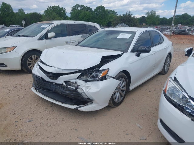 Продажа на аукционе авто 2019 Toyota Camry Le, vin: 4T1B11HK3KU774512, номер лота: 44916697