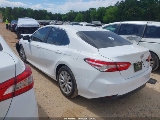 Продажа на аукционе авто 2019 Toyota Camry Le, vin: 4T1B11HK3KU774512, номер лота: 44916697