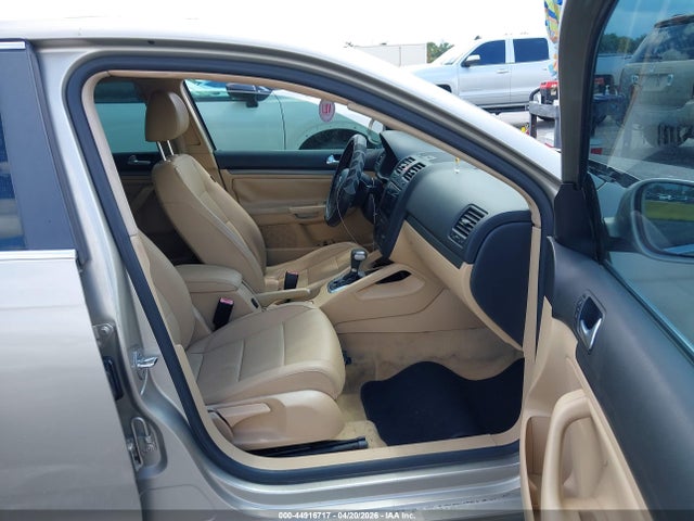 44916717 :رقم المزاد ، 3VWSF71KC7M142960 vin ، 2007 Volkswagen Jetta 2.5 مزاد بيع