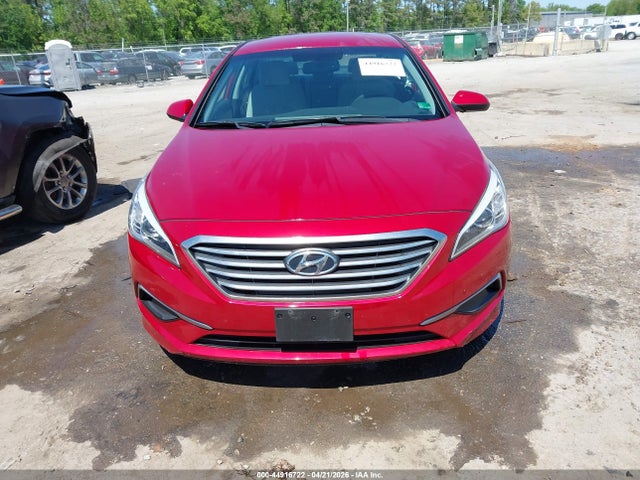 5NPE24AF0HH555393 Hyundai SONATA SE