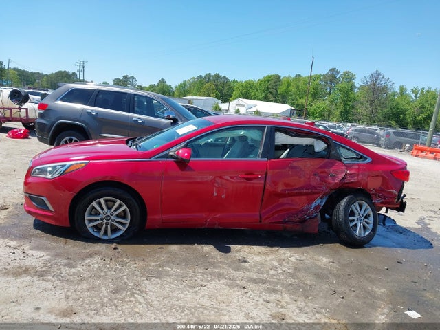5NPE24AF0HH555393 Hyundai SONATA SE