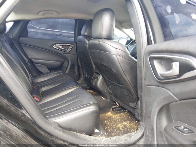 Aukcja sprzedaży 2017 Chrysler 200 Limited Platinum, vin: 1C3CCCAB1HN501021, numer aukcji: 44916724