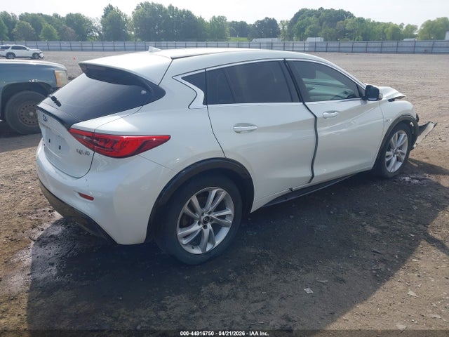 44916750 :رقم المزاد ، SJKCH5CPXJA057844 vin ، 2018 Infiniti Qx30 Luxury مزاد بيع