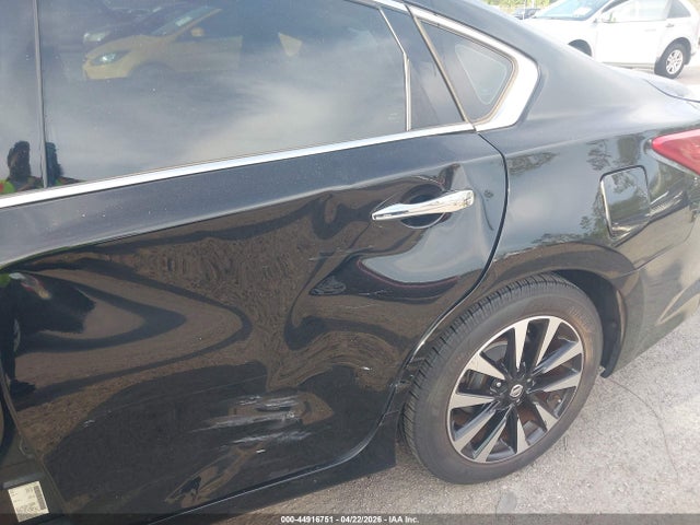 2018 Nissan Altima 2.5 Sl მანქანა იყიდება აუქციონზე, vin: 1N4AL3AP8JC170346, აუქციონის ნომერი: 44916751