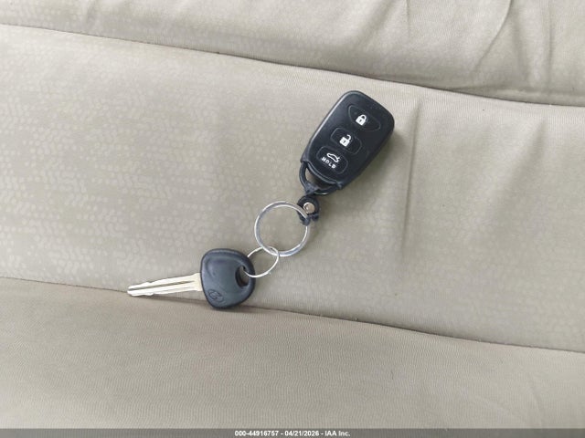 Продажа на аукционе авто 2010 Hyundai Elantra Gls, vin: KMHDU4AD7AU040533, номер лота: 44916757